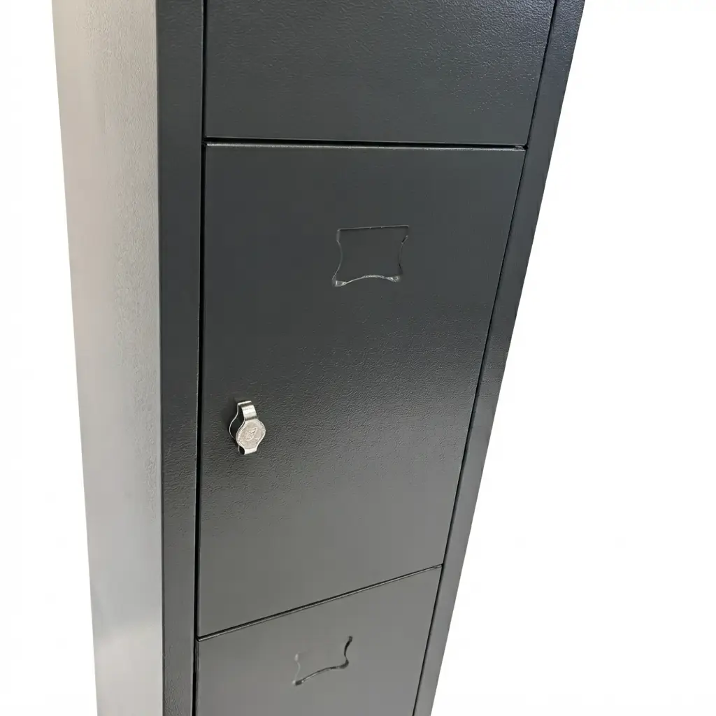 Loxmet locker 4 deurs detail 2.webp