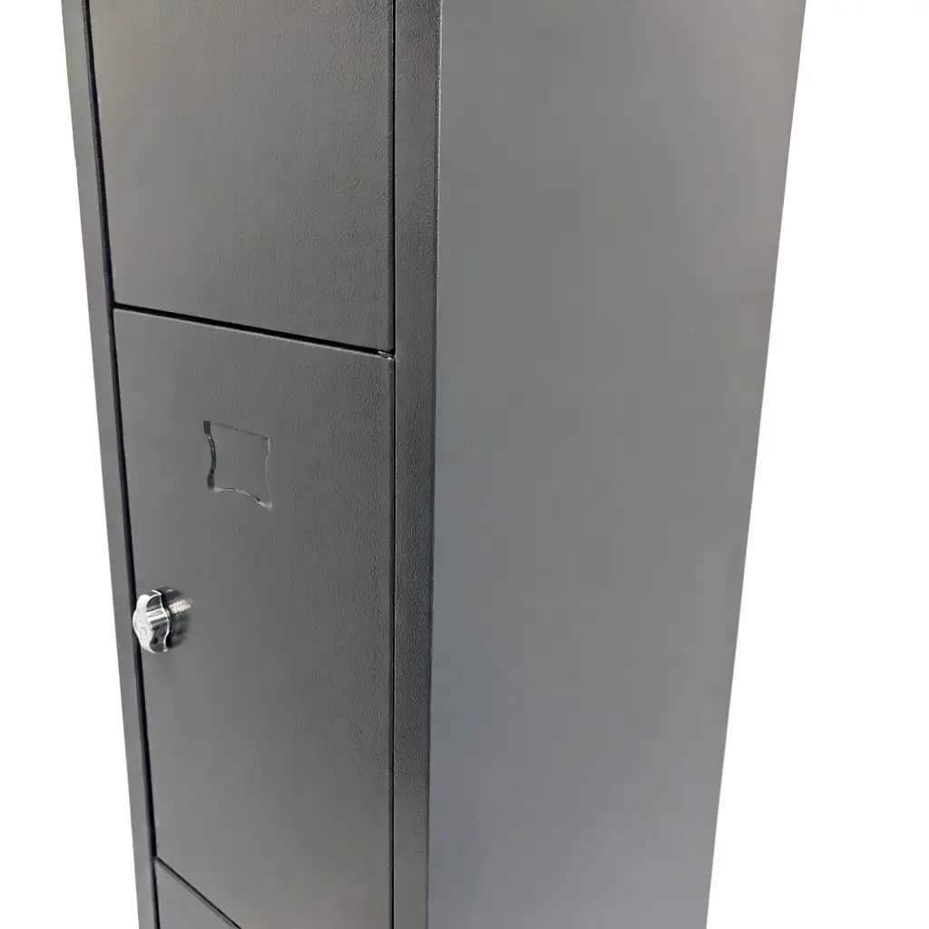 Loxmet 4 deurs locker detail 1.webp